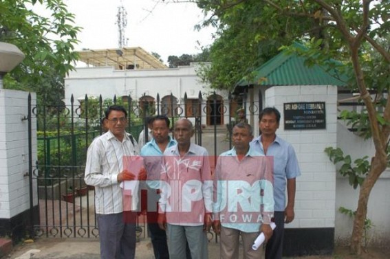 Tripura Farm Labour Union placed deputation, demands recruitment of skilled labourers